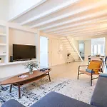 Ao Pe Da Se By Se Apartamentos